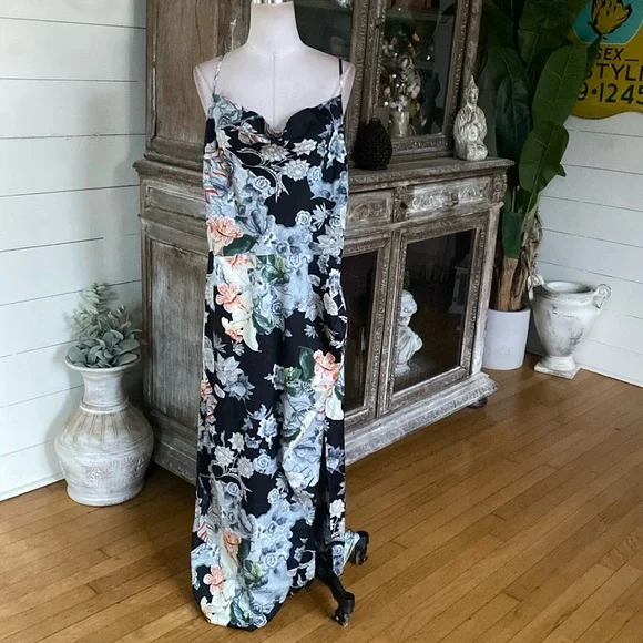 floral maxi dress fashion nova Vintage Scoop Neck Puff Sleeve Colorblock Lace-Up Midi Dress Green main image 0